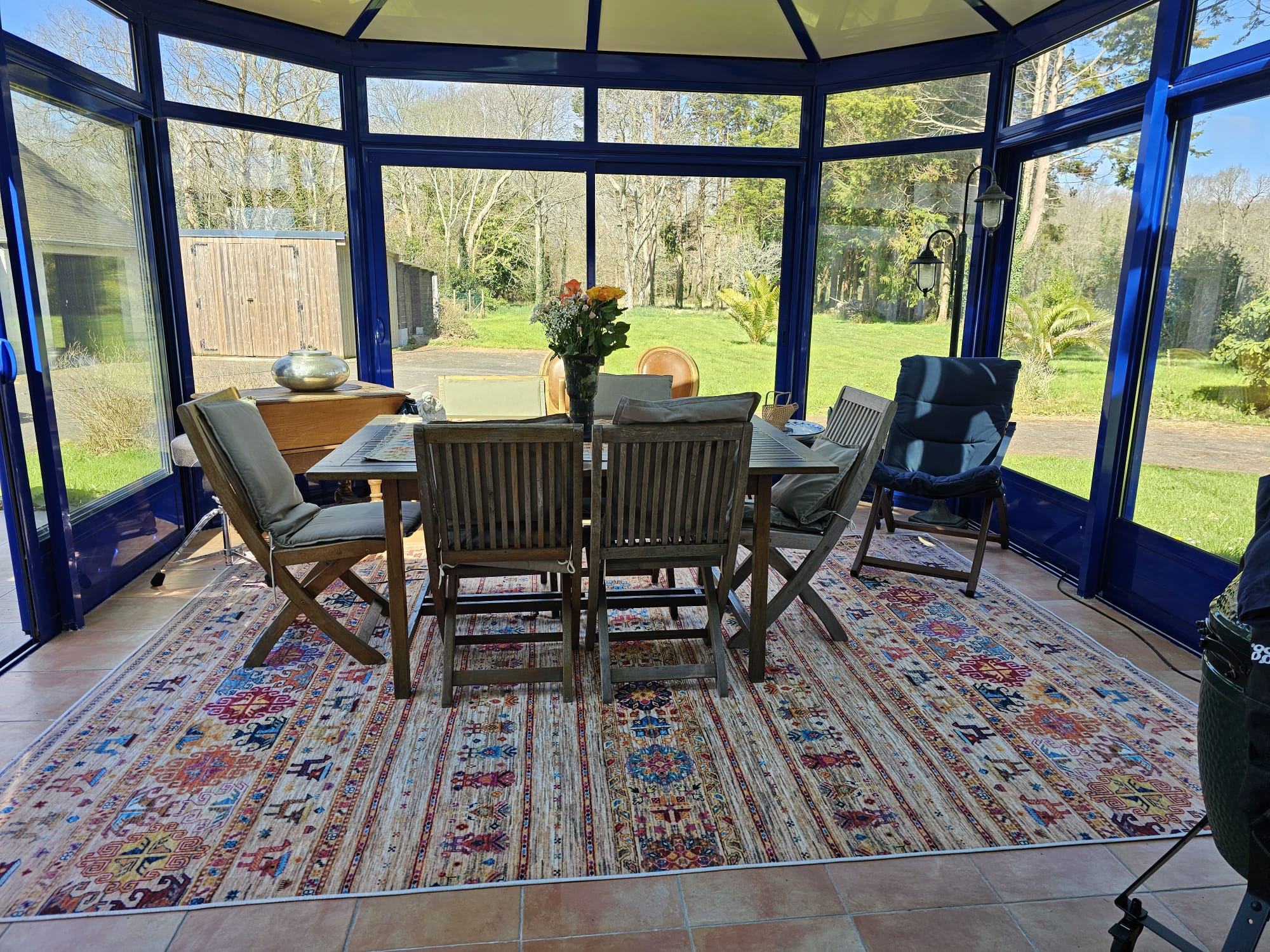 Espace de groupe dans la véranda